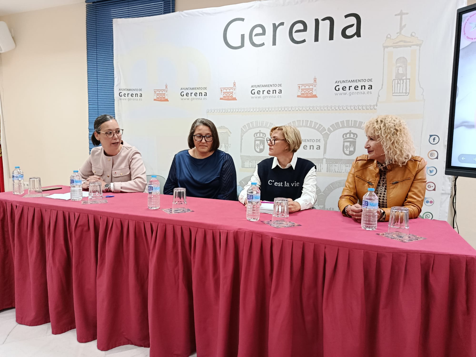 WhatsApp Image 2025-11-13 at 23.23.26